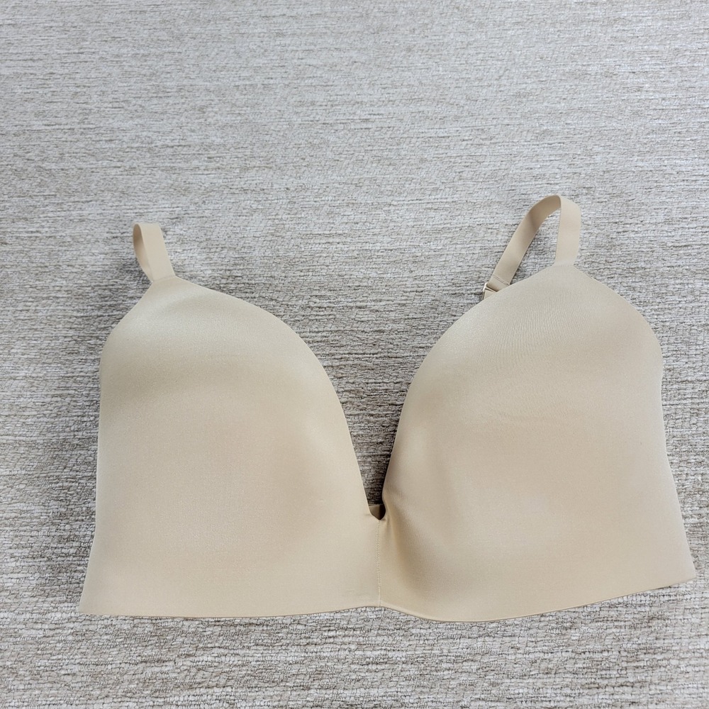 SKIMS Wireless Form T Shirt Demi Bra 36DD Sand Beige Nude Seamless Comfort NEW